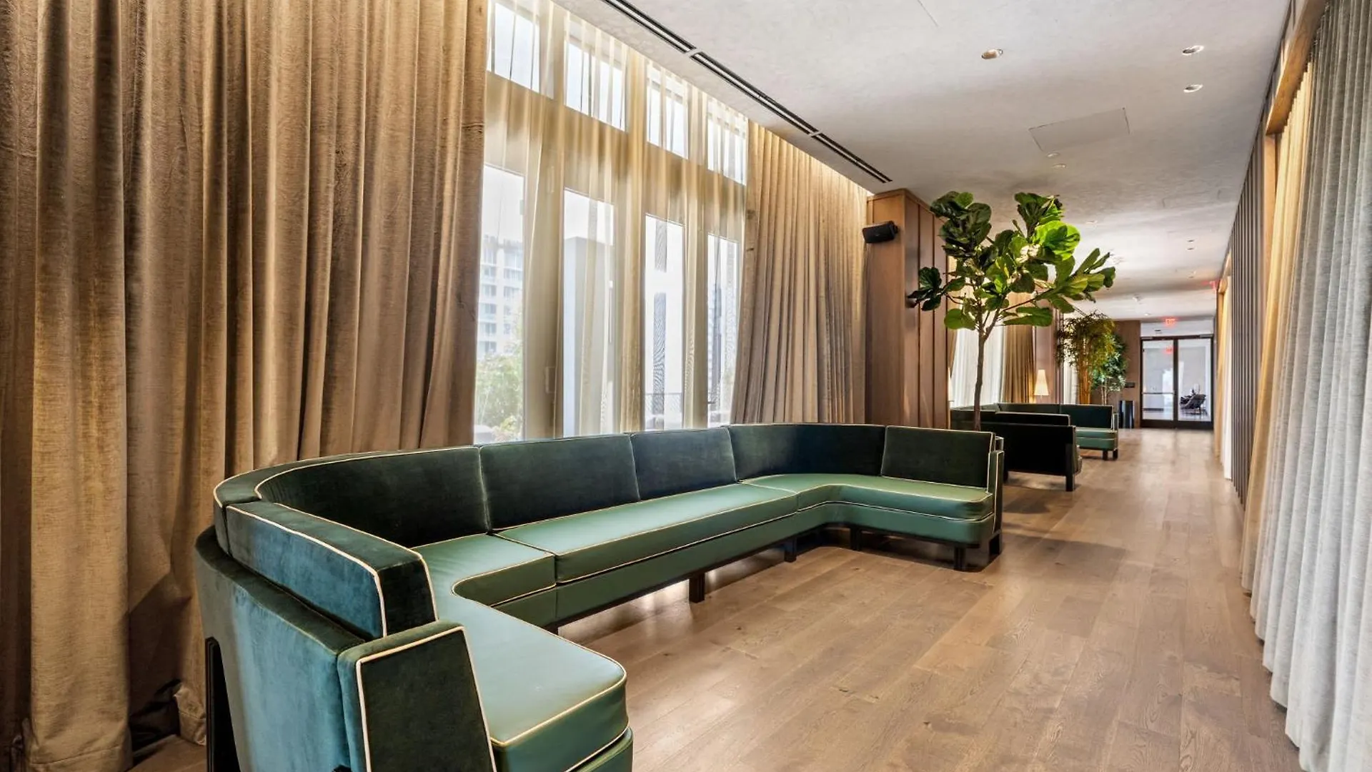 Ph 5107 Fl 1 Bedroom Lux Ocean View In Downtown *
