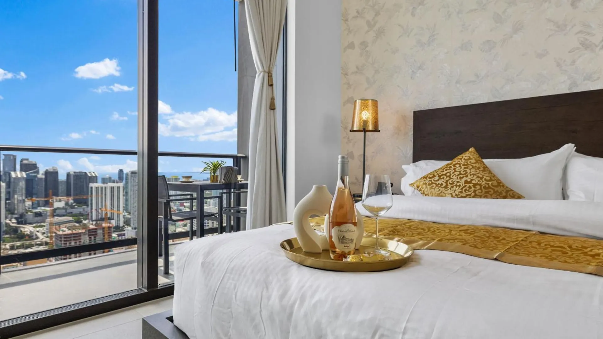 Apartment Ph 5107 Fl 1 Bedroom Lux Ocean View In Downtown *
