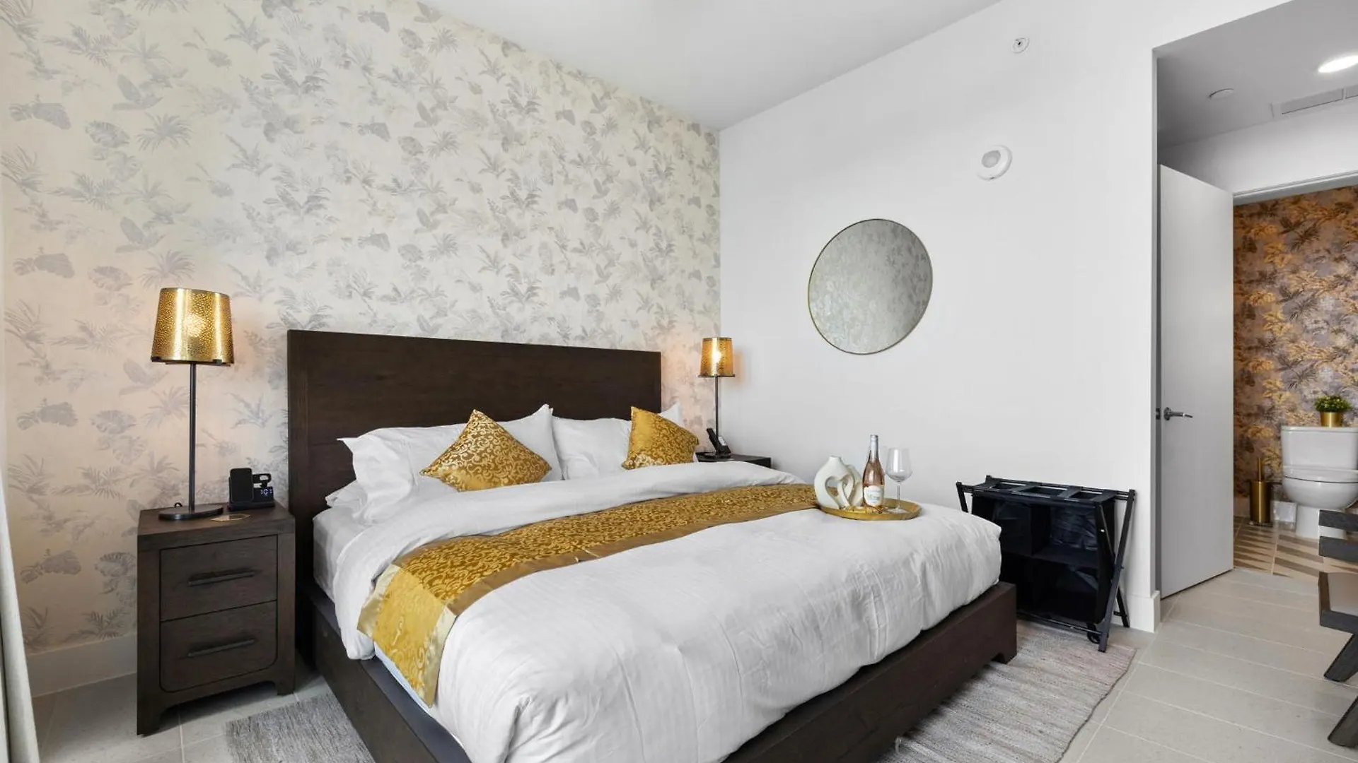Apartment Ph 5107 Fl 1 Bedroom Lux Ocean View In Downtown Miami