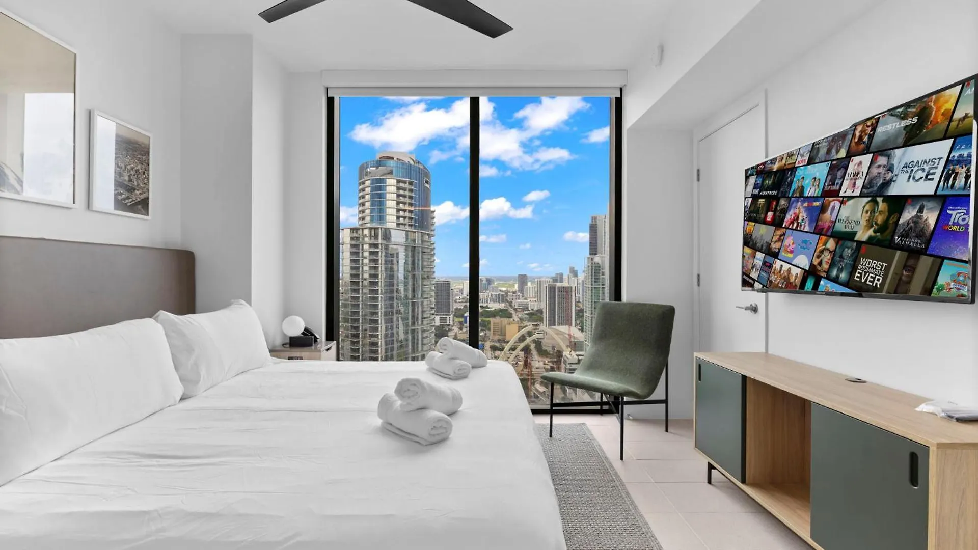 Apartment Free Parking! Luxury In Downtown