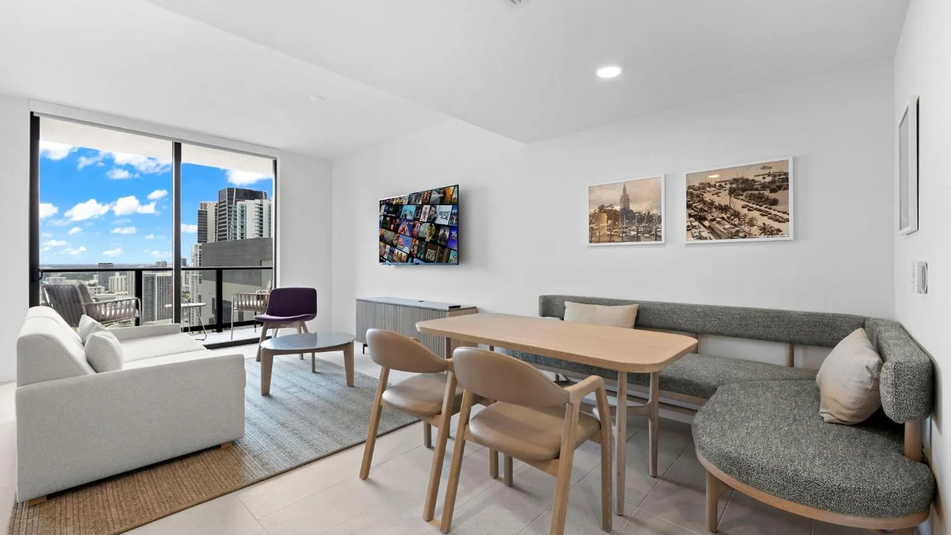 Free Parking! Luxury In Downtown Apartment Miami