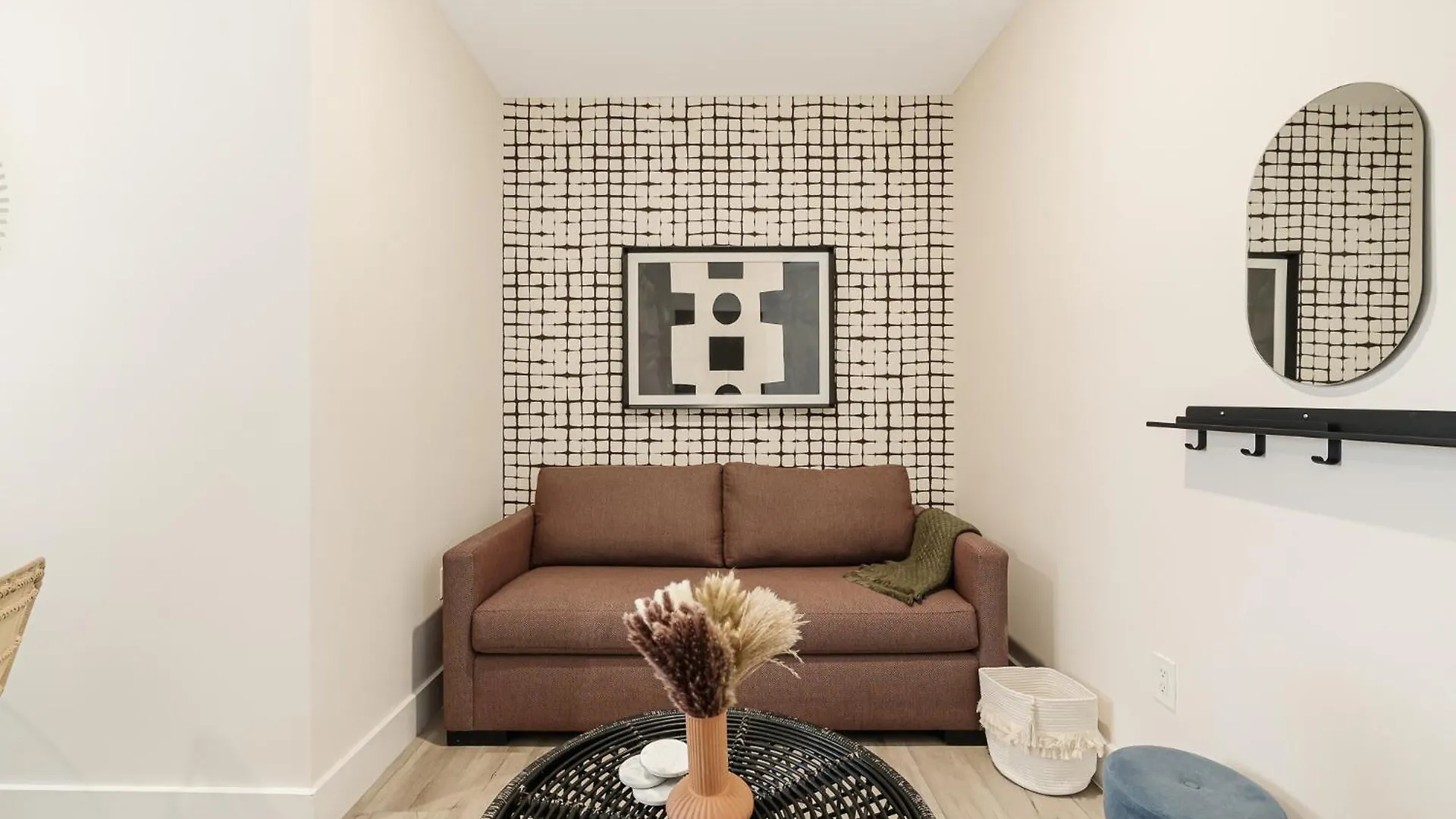 Apartment Roami At The Palace