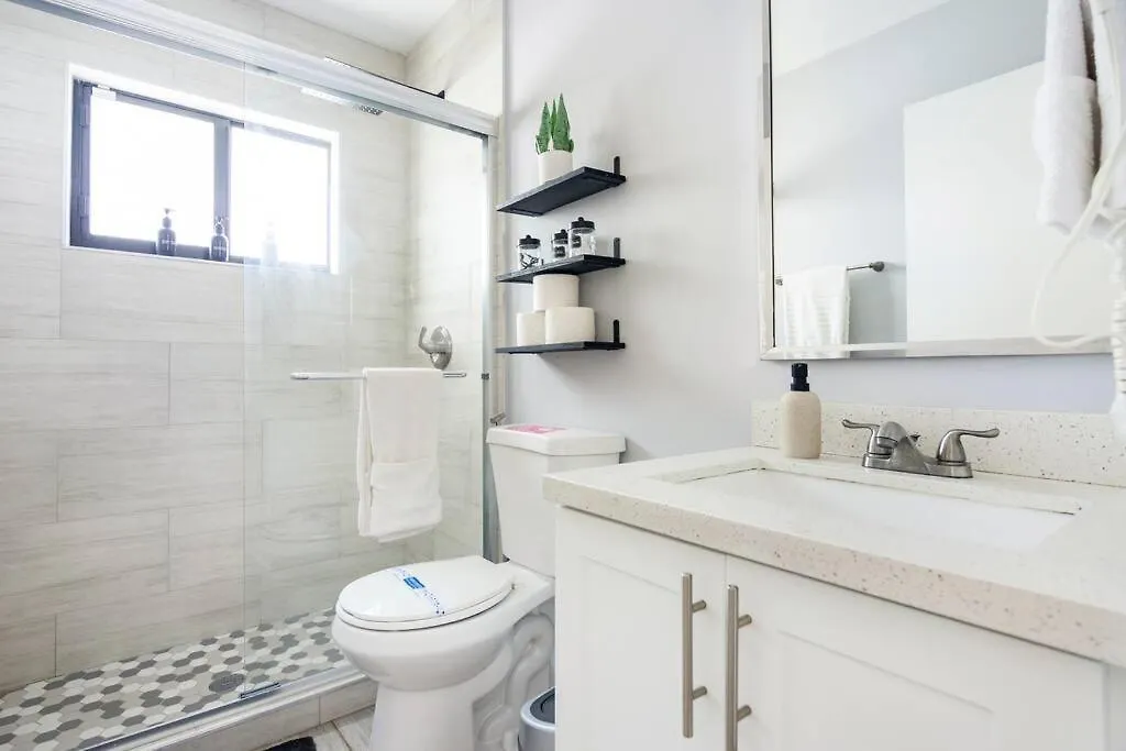 Private Double Near Clinics Apartment