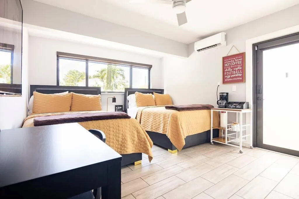 Private Double Near Clinics Apartmán *