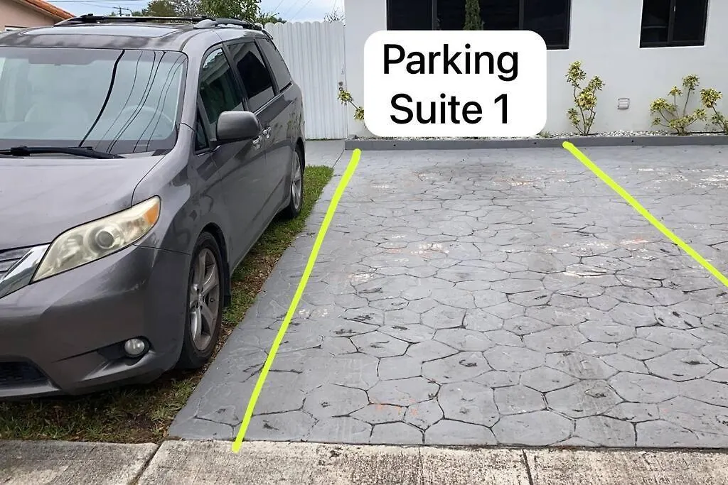 Private Double Near Clinics Apartment Miami