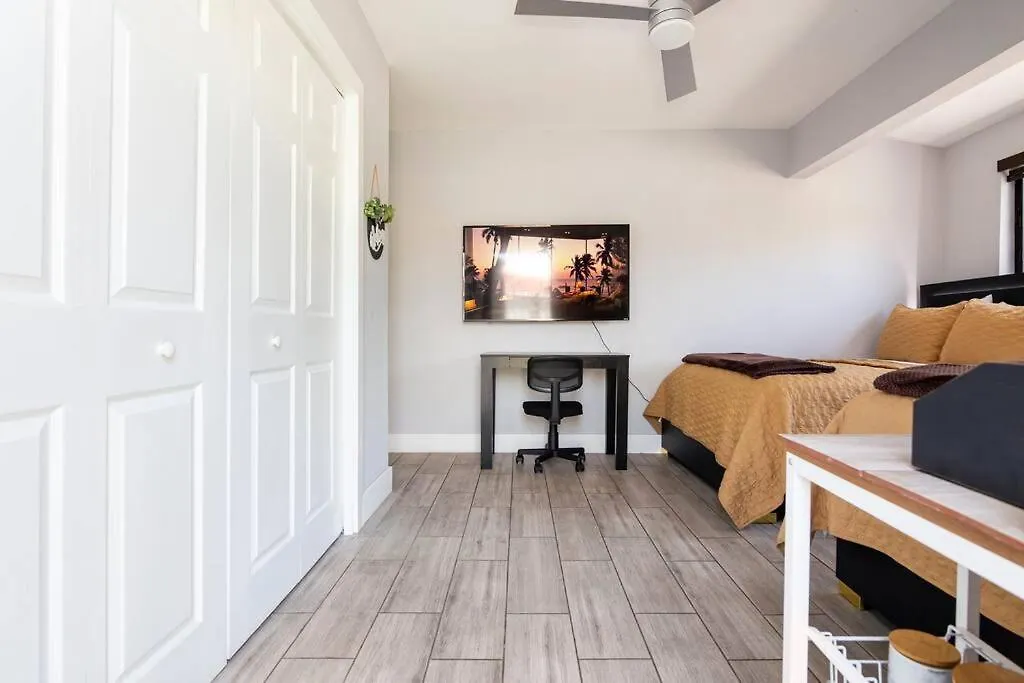 Private Double Near Clinics Apartment