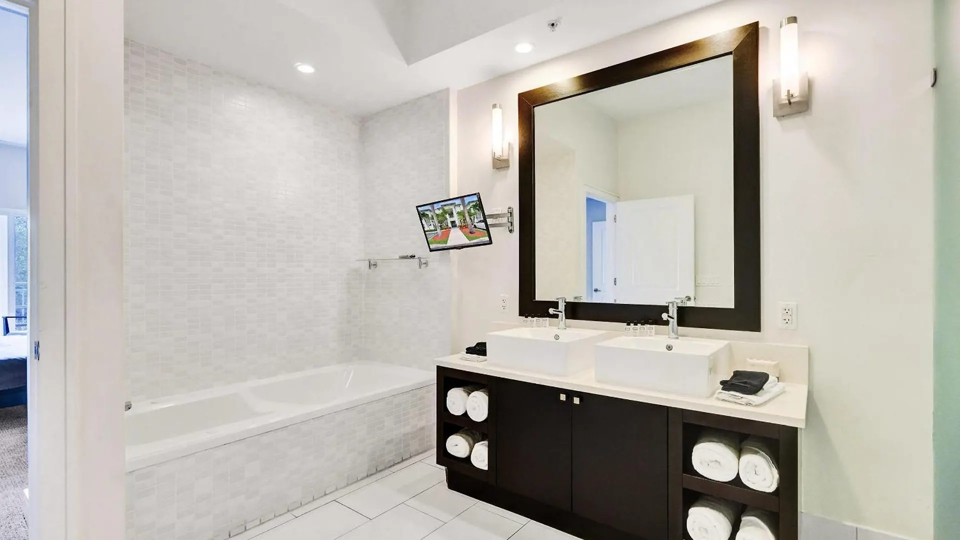 Vista-2 Story W 3bdrms & Golf View Holiday home *
