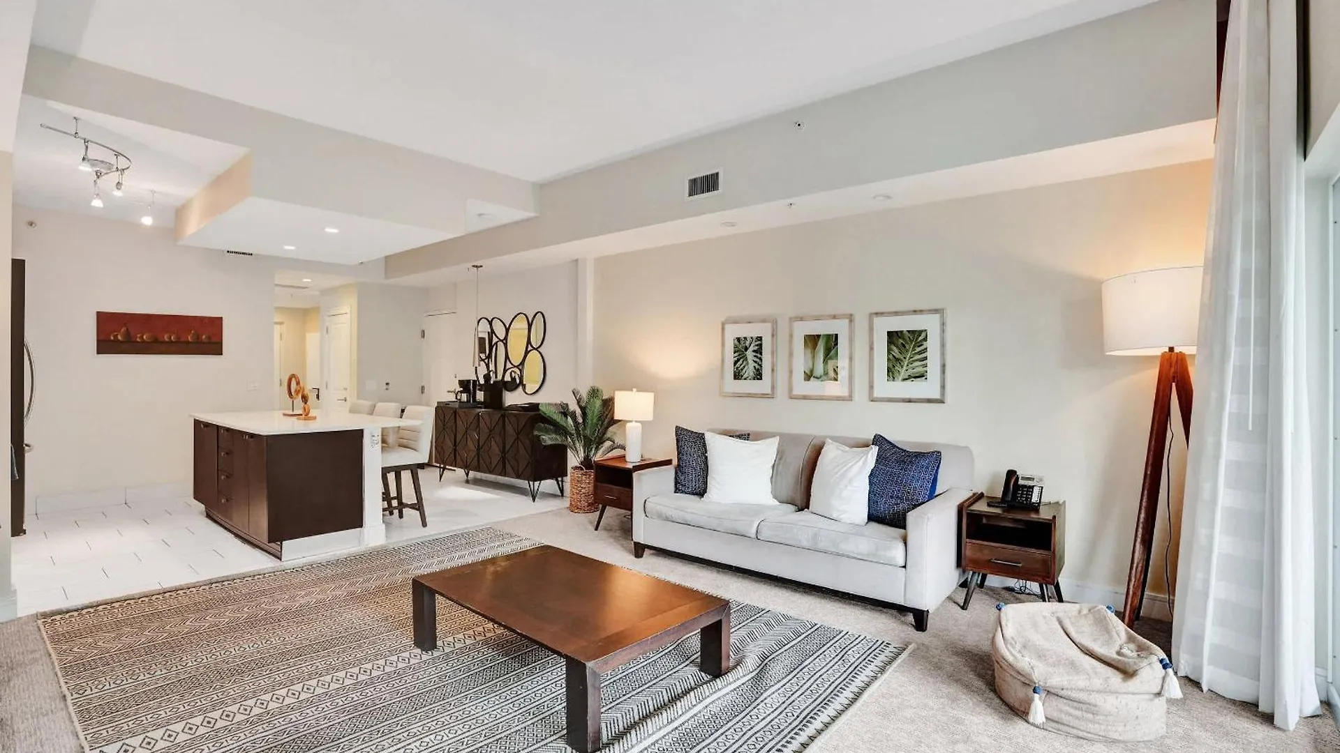 Vista-2 Story W 3bdrms & Golf View * Miami