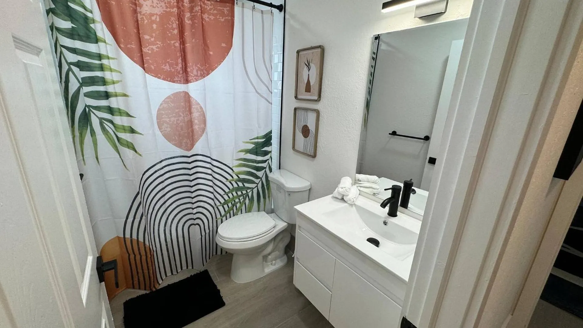 Stylish Wynwood Escape Art Clubs And Sunshine * Miami