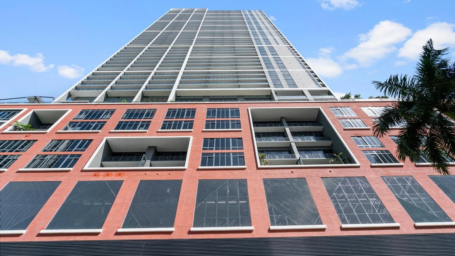 New Luxury 26th Floor In The Heart Of Apartment *
