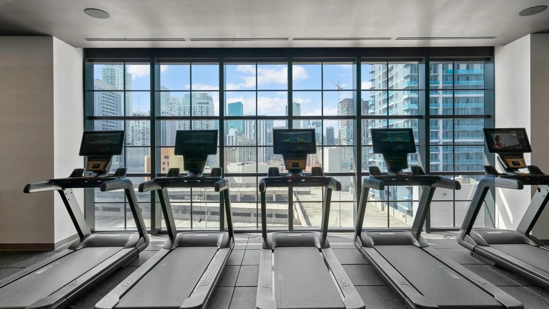 New Luxury 26th Floor In The Heart Of Apartment Miami