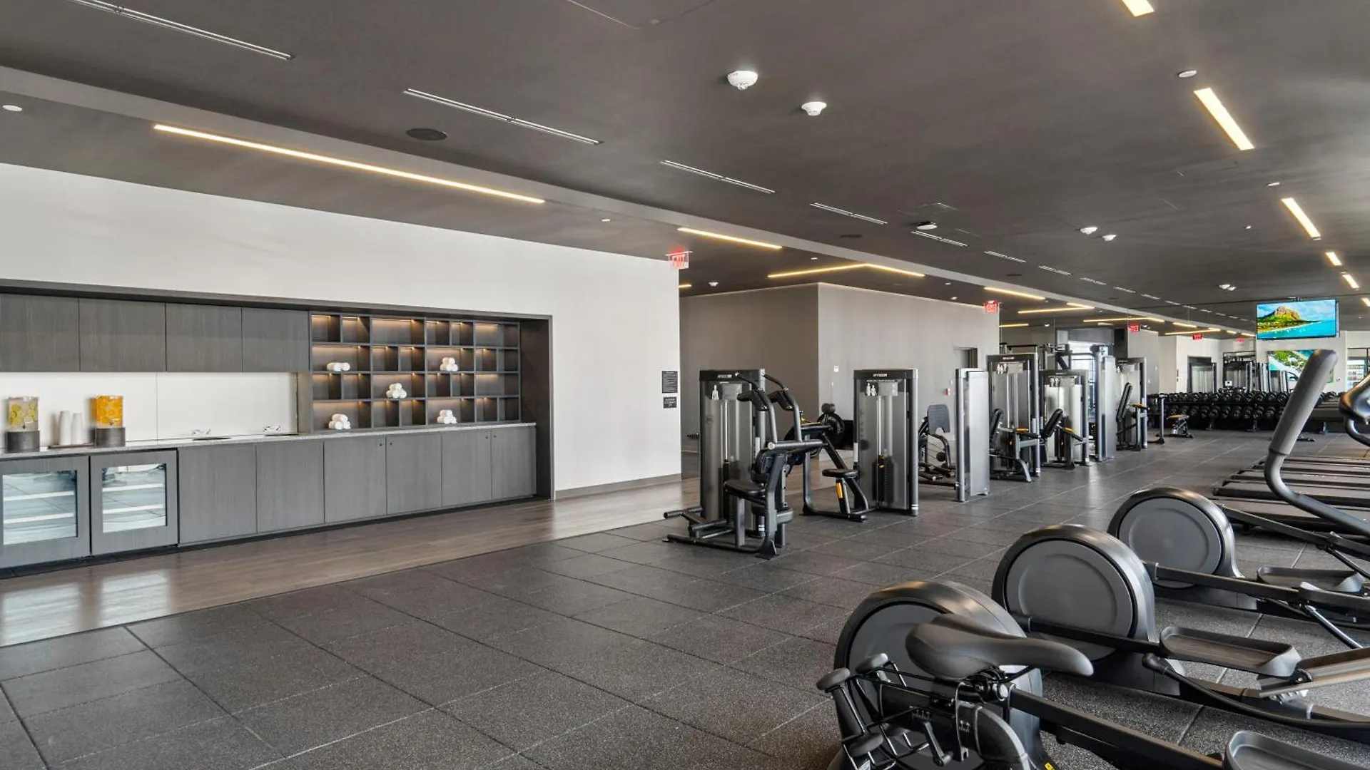 New Luxury 26th Floor In The Heart Of *