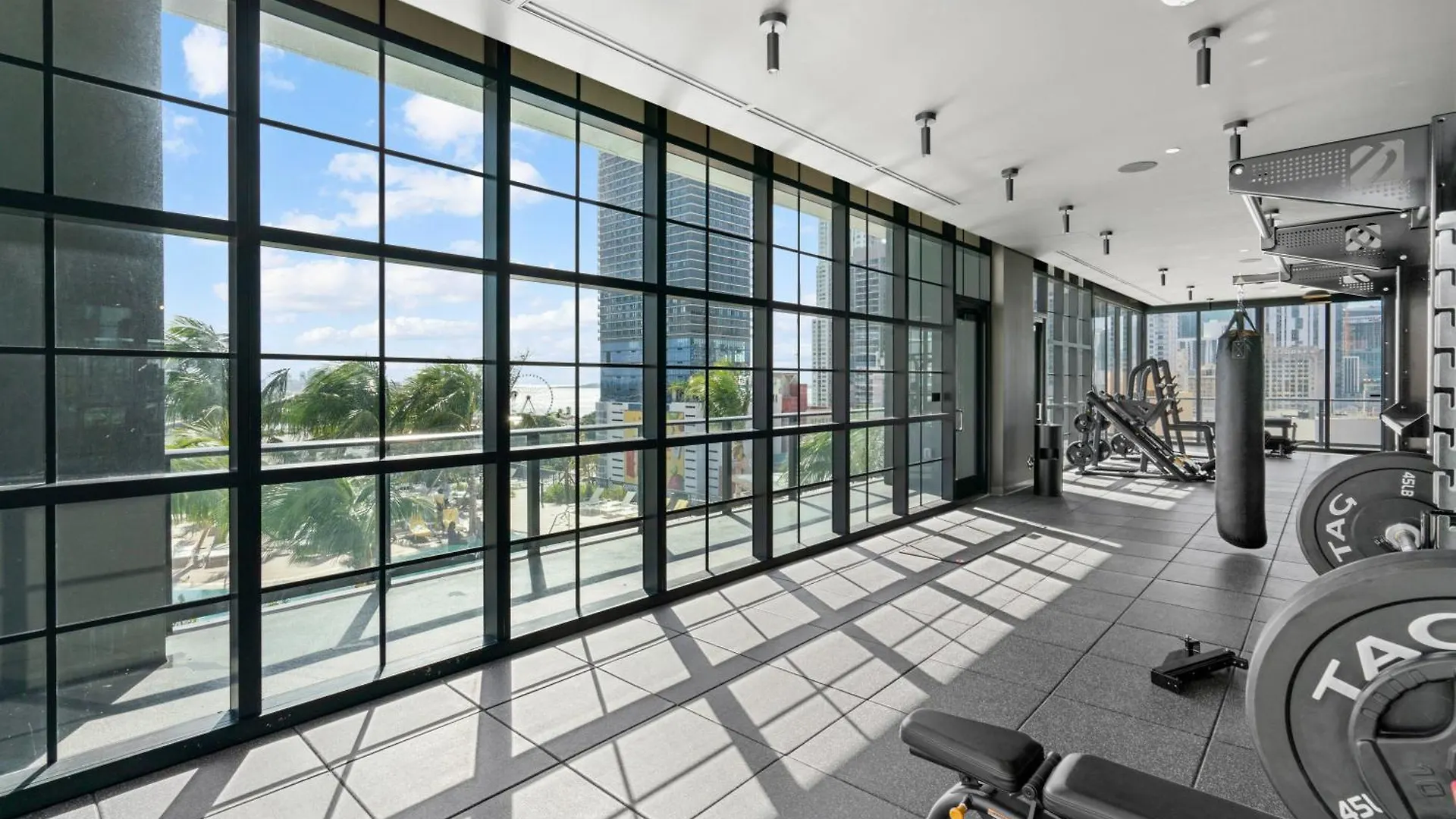 New Luxury 26th Floor In The Heart Of Apartment Miami