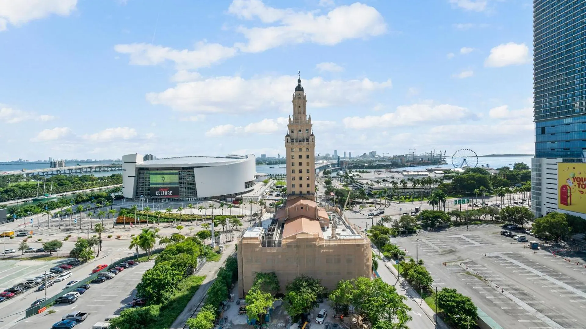 New Luxury 26th Floor In The Heart Of Miami