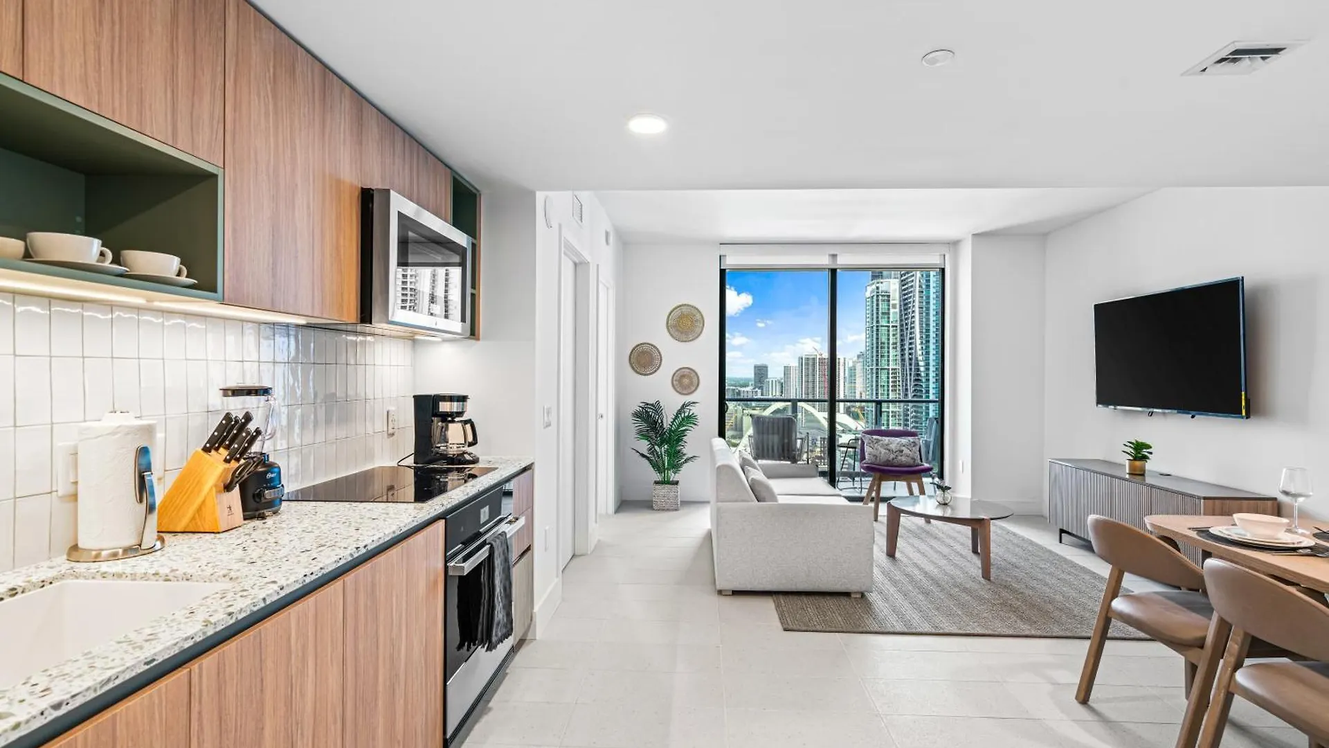 New Luxury 26th Floor In The Heart Of Miami
