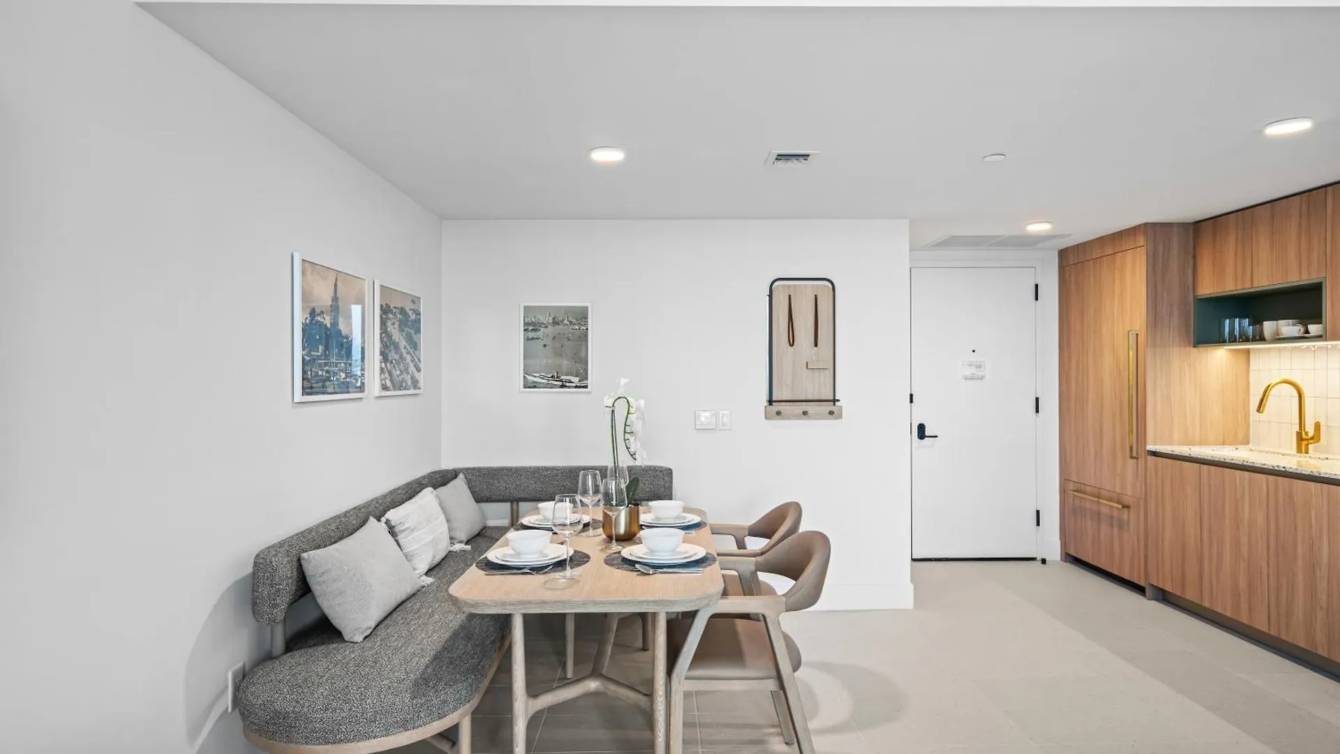 Apartment New Luxury 26th Floor In The Heart Of *