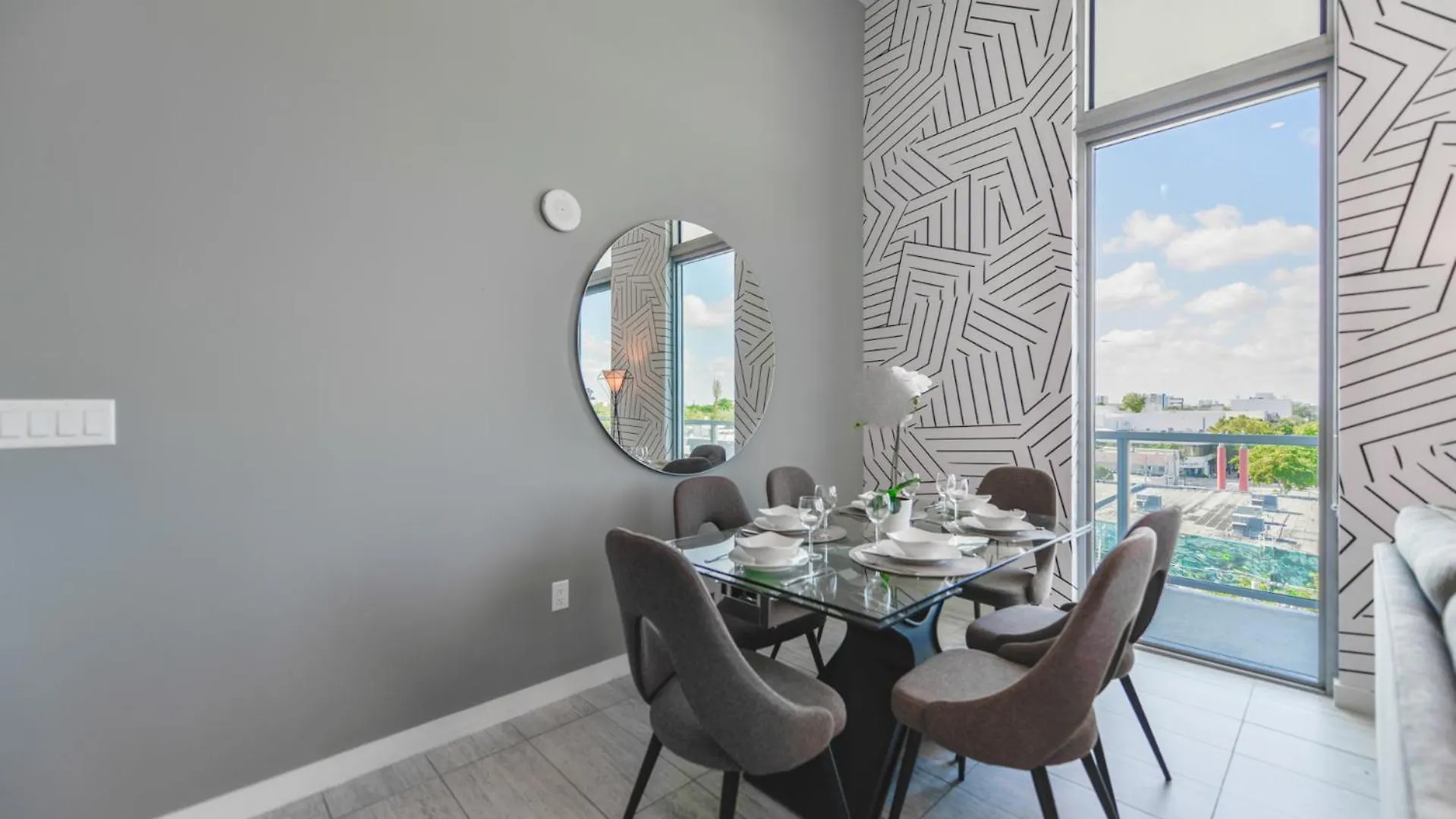 Apartmán Luxury 1/1 + Den Modern In Design District