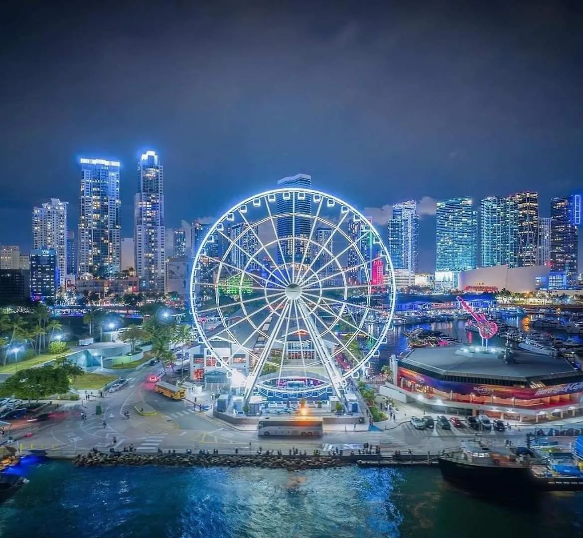 Holiday home Sky-high 1 Bedroom Downtown Miami's Heart - Pool & Gym Miami