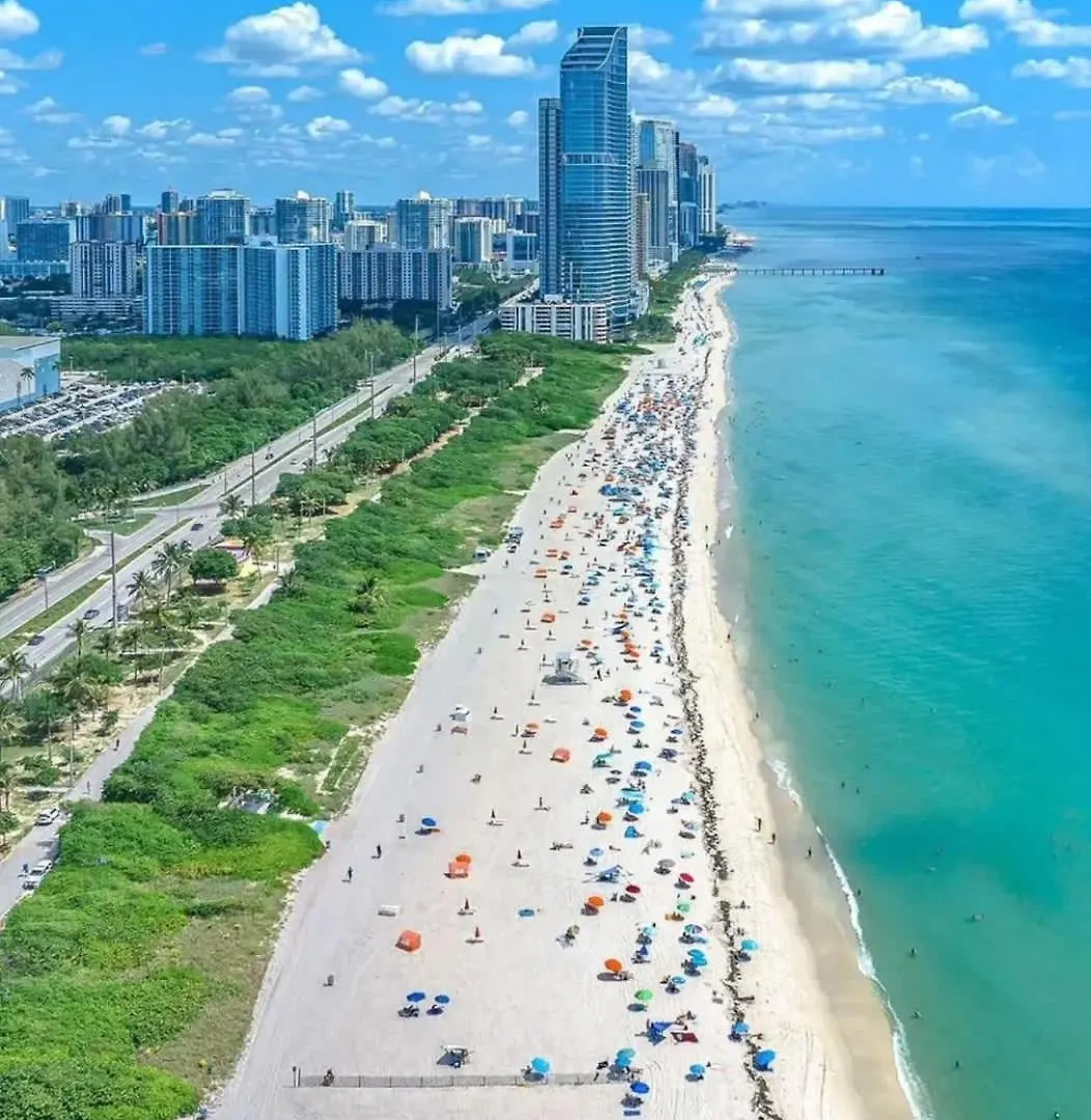 Explore Miami's Heat - Huge 1 Bed Pool & Gym * Miami