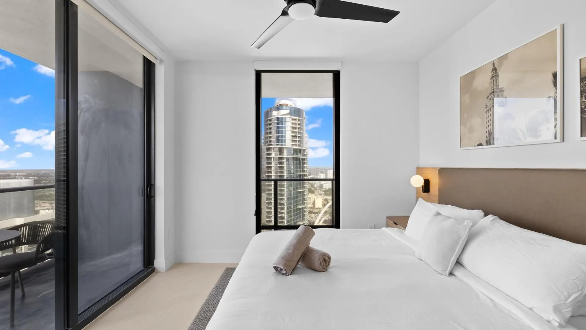 Apartment Luxury 45th-floor With Stunning Views Miami