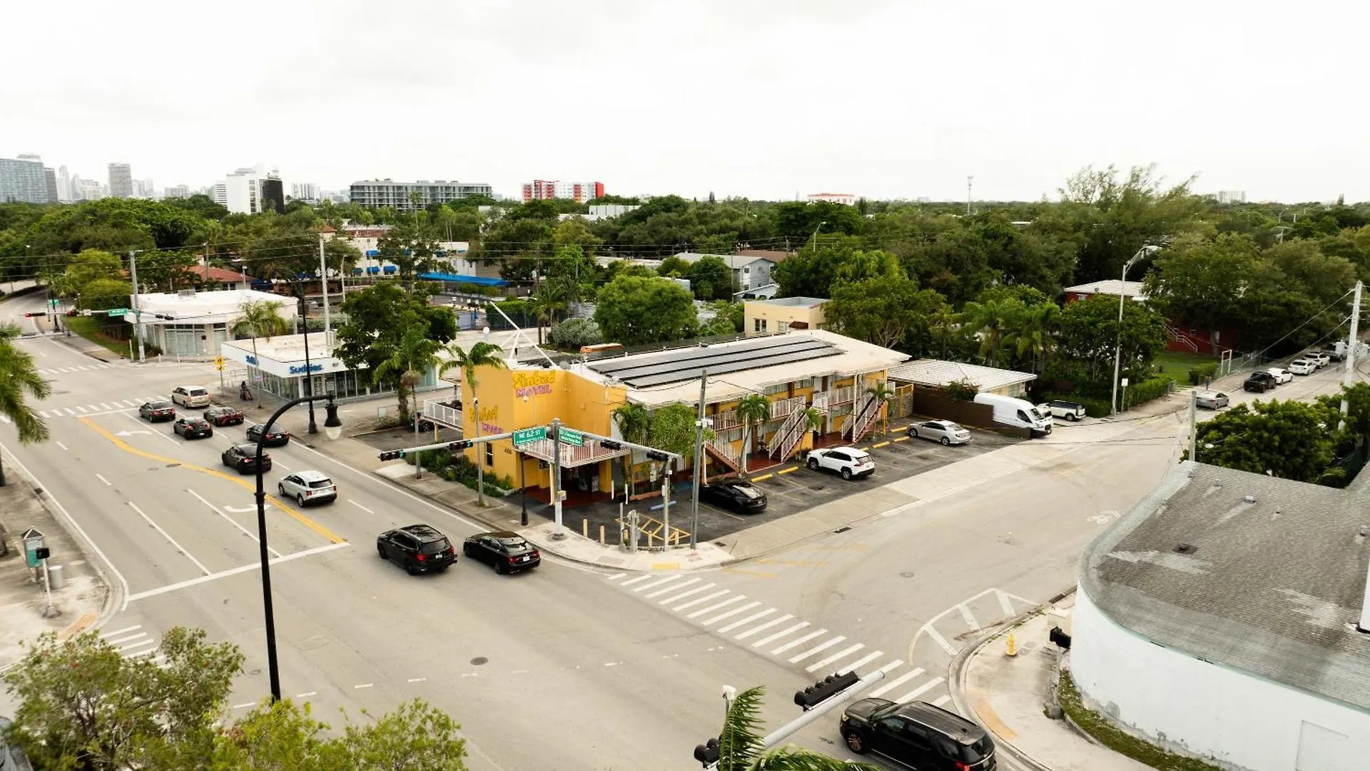 Sinbad 2* Miami