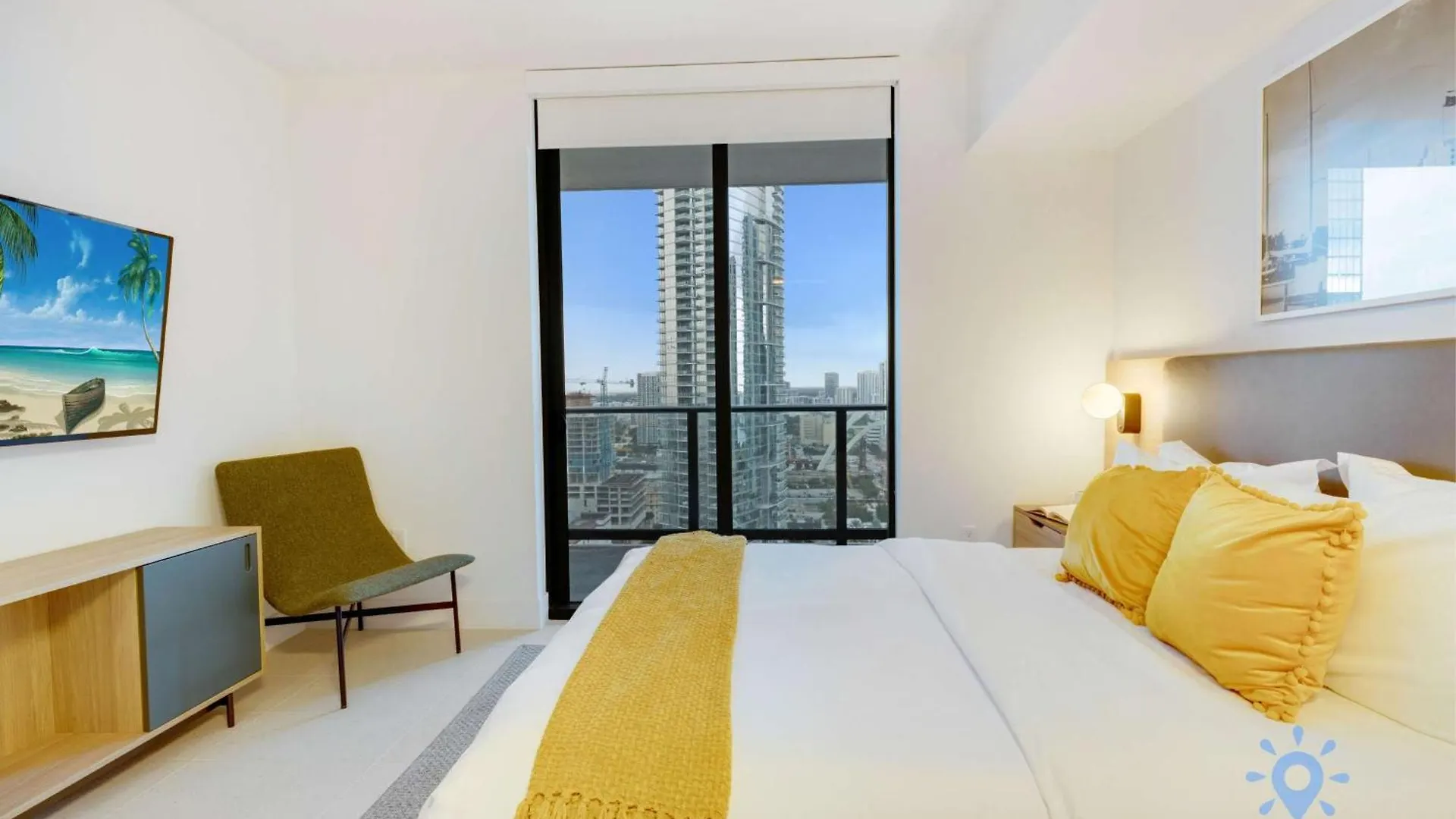 Apartment Modern 2br-2bth- Pool & Gym