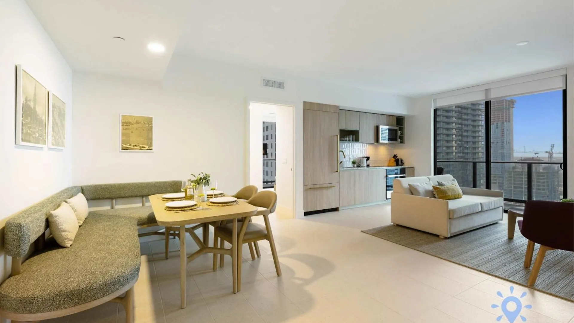 Modern 2br-2bth- Pool & Gym Apartment Miami