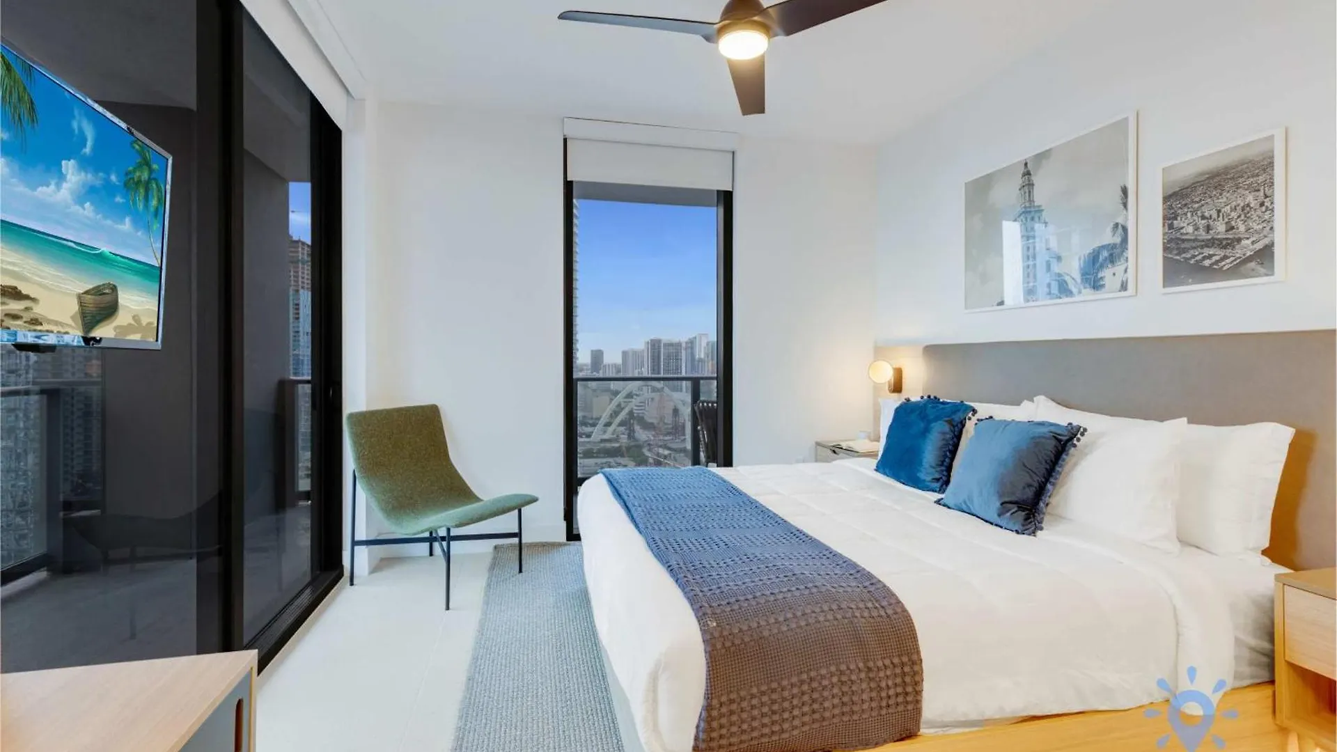 Modern 2br-2bth- Pool & Gym Apartment Miami