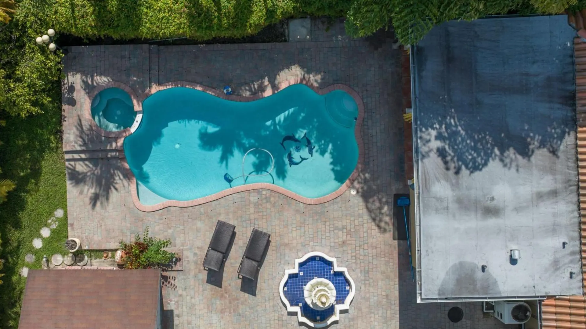 House - Heated Pool - Family Vacation Holiday home Miami