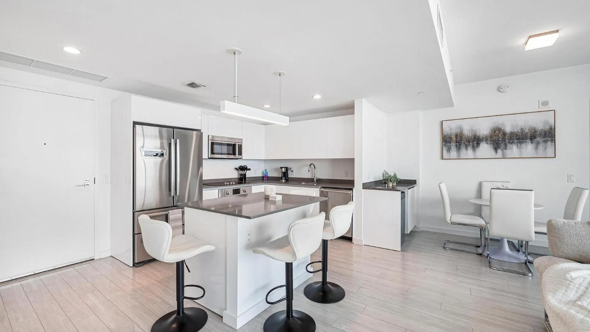 Brickell Sky View Penthouse! 公寓