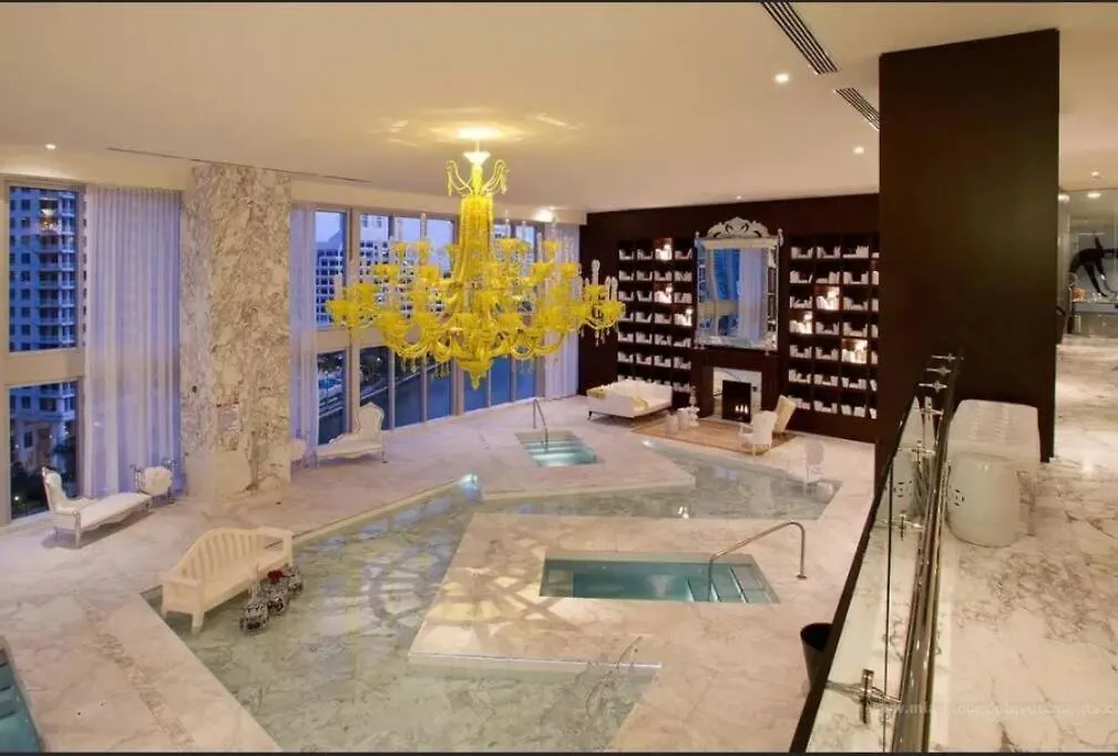 At W Residences High Floor Miami