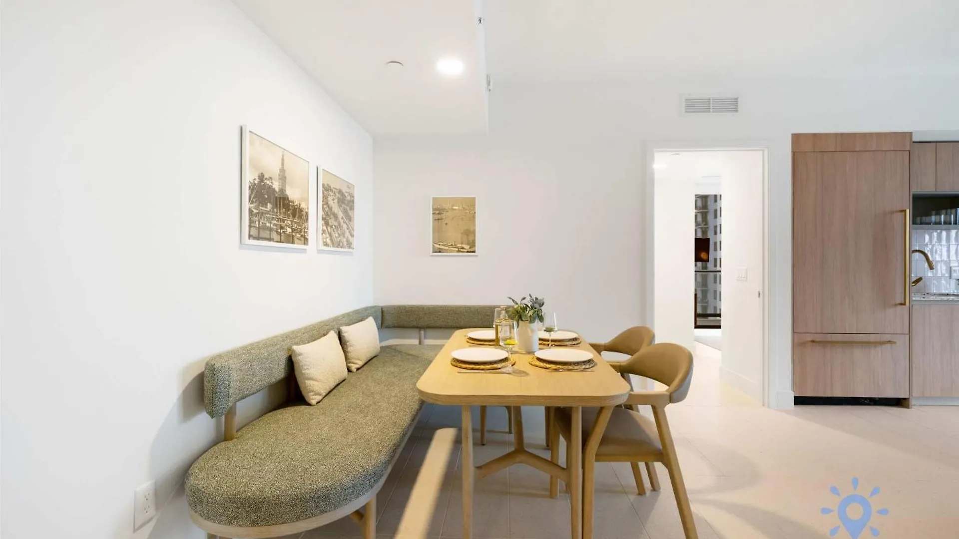 Modern 2br-2bth- Pool & Gym * Miami
