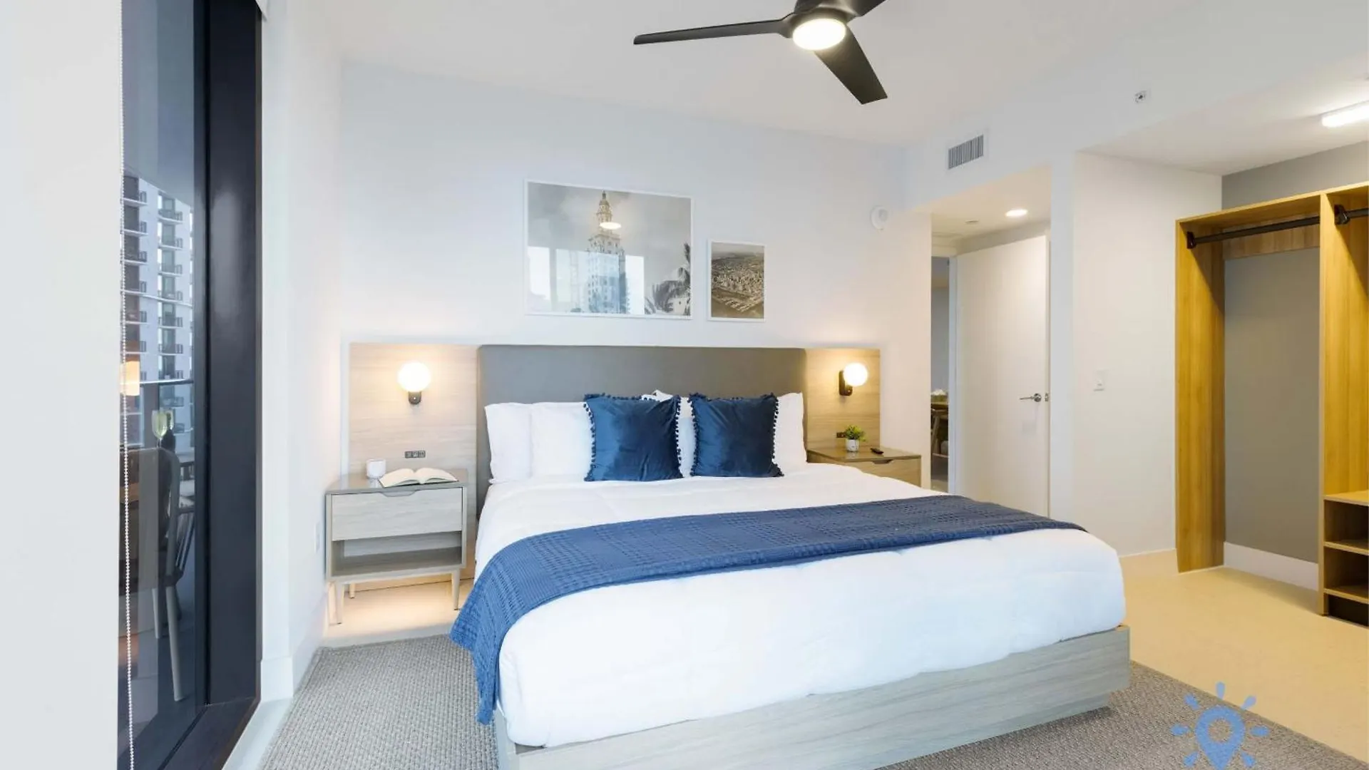 Modern 2br-2bth- Pool & Gym