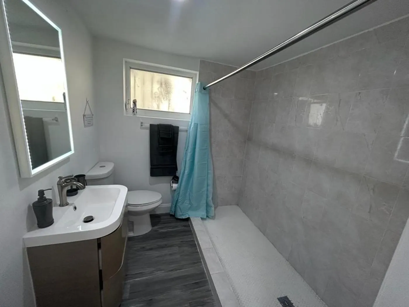 Apartment Fully Equipped With Parking Near Cocowalk