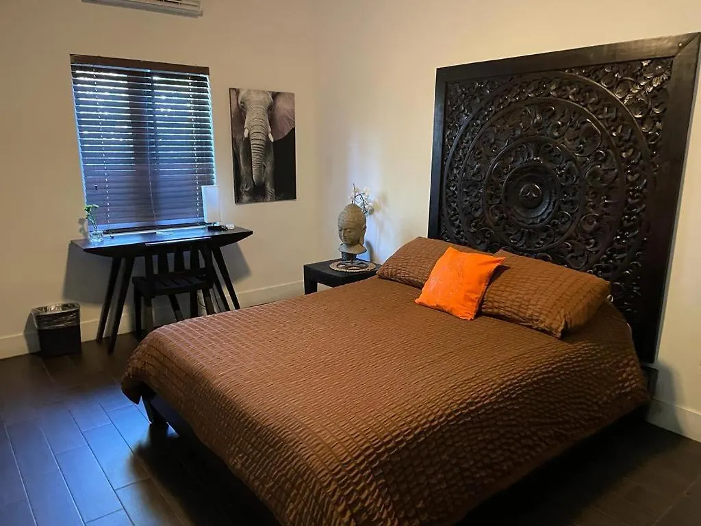 Apartment Vive Zen Queen Room