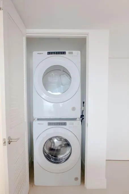 Luxury High Rise Haven Apartment Miami