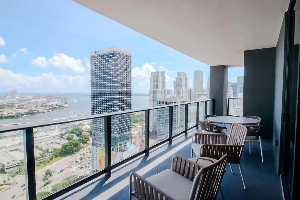 Luxury High Rise Haven * Miami