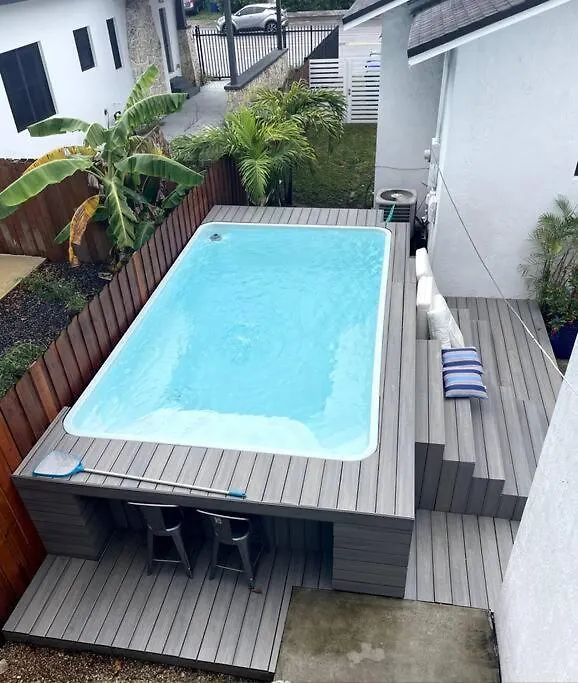 Pool Design District- 2 Bedroom