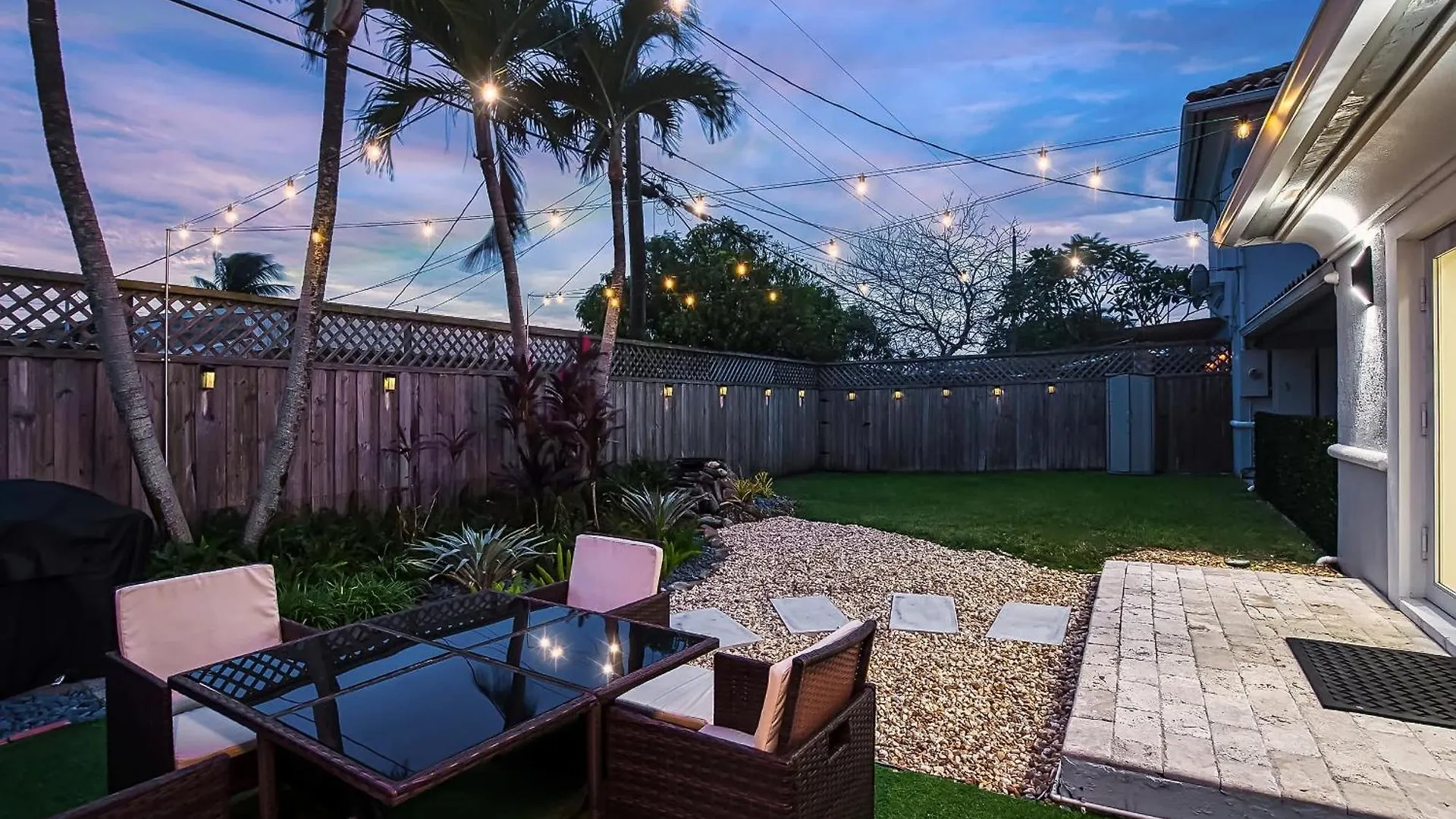 6-bd 3-ba Dreamy Vacation Retreat In Coral Terrace Holiday home Miami