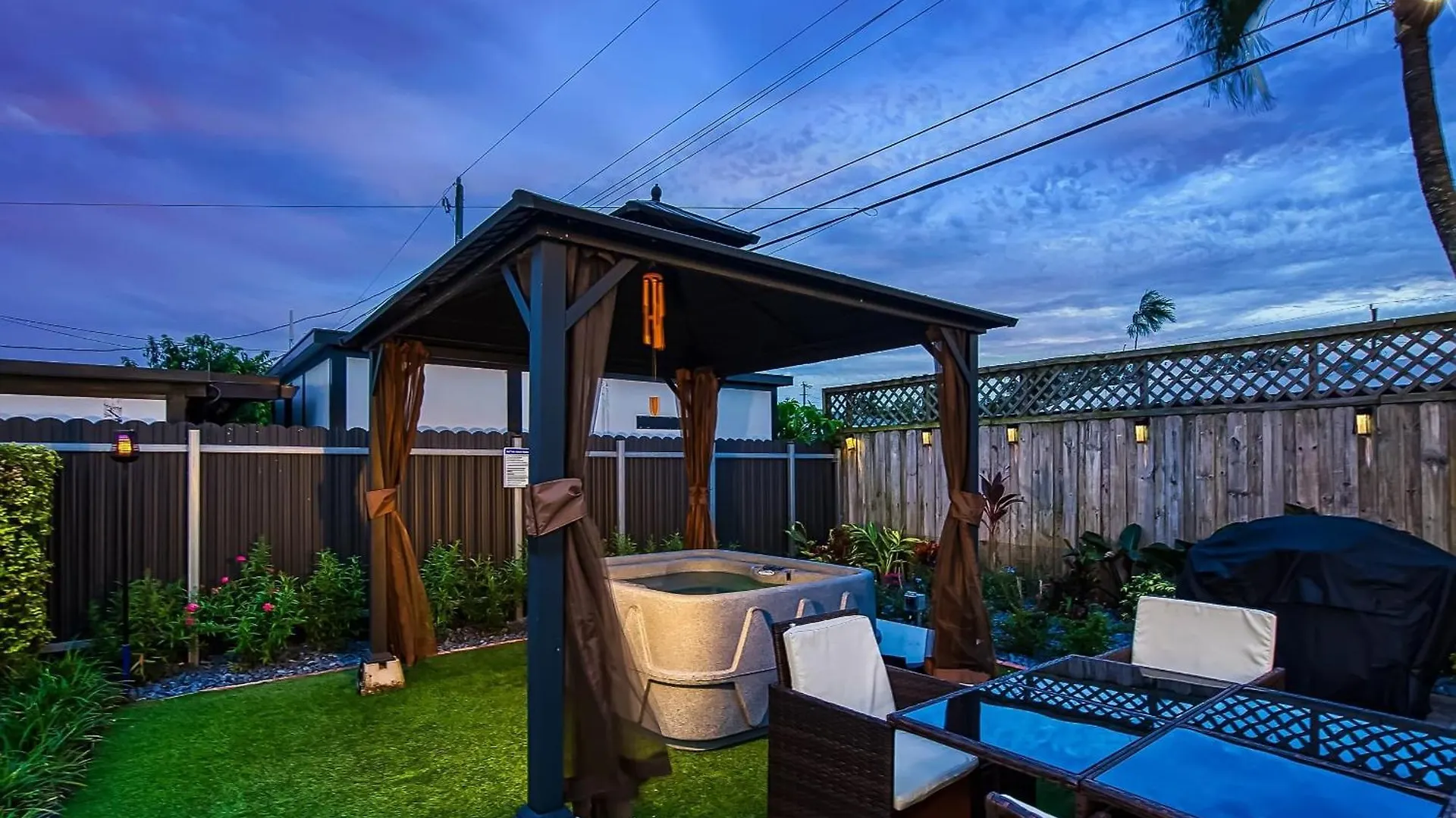 6-bd 3-ba Dreamy Vacation Retreat In Coral Terrace Miami