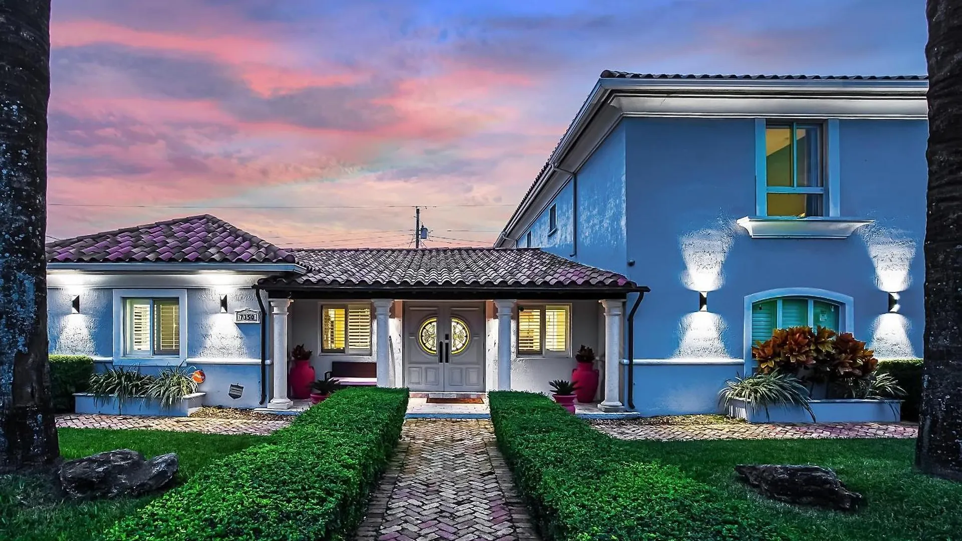 Holiday home 6-bd 3-ba Dreamy Vacation Retreat In Coral Terrace *