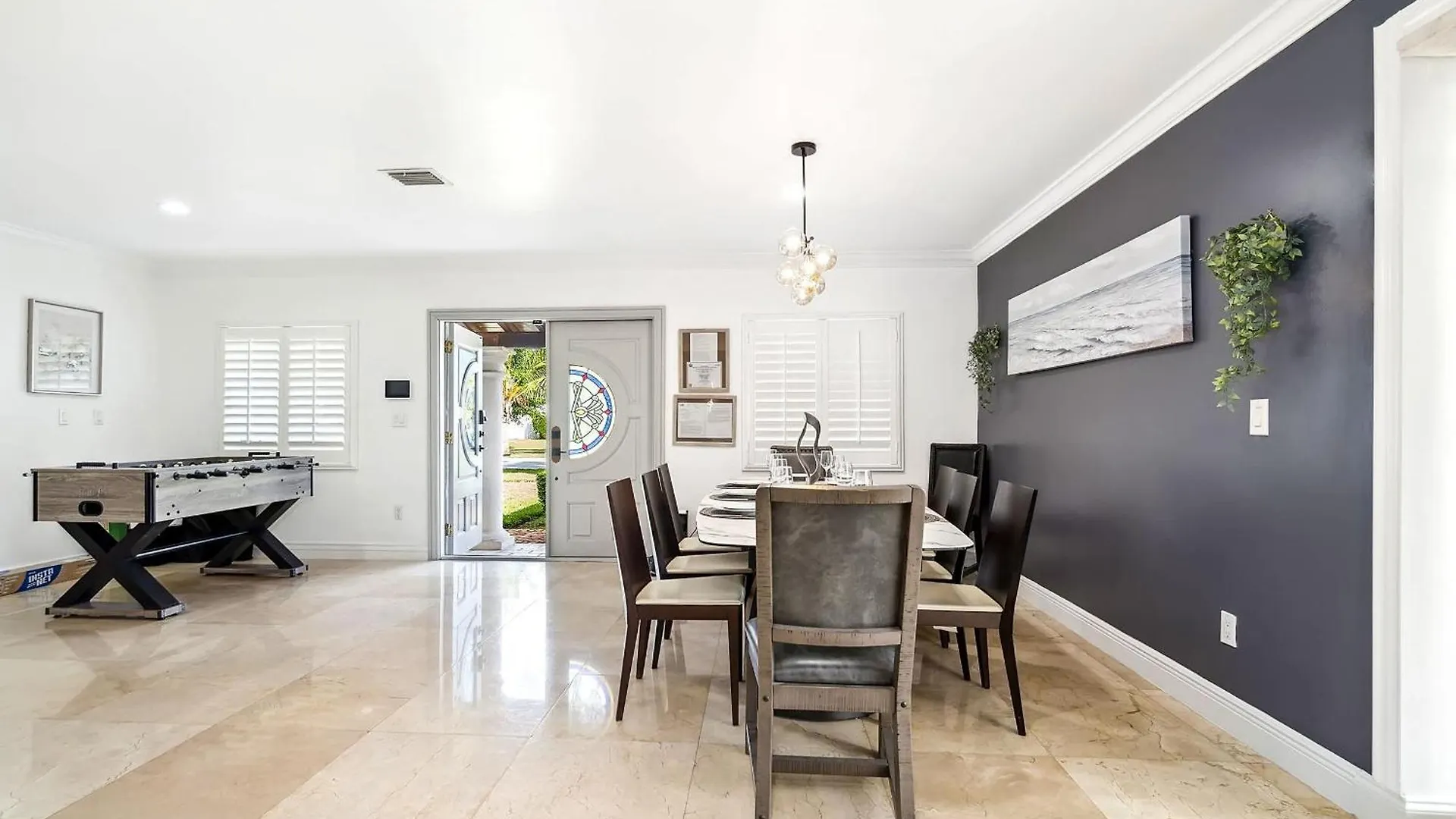 6-bd 3-ba Dreamy Vacation Retreat In Coral Terrace *