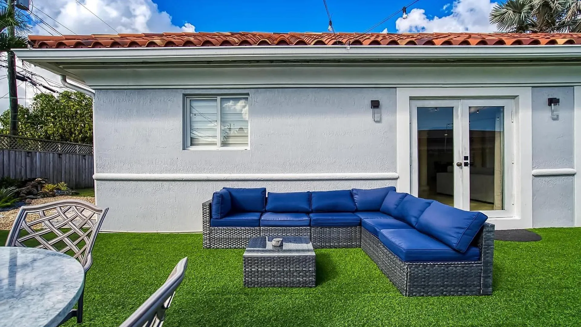 6-bd 3-ba Dreamy Vacation Retreat In Coral Terrace Miami