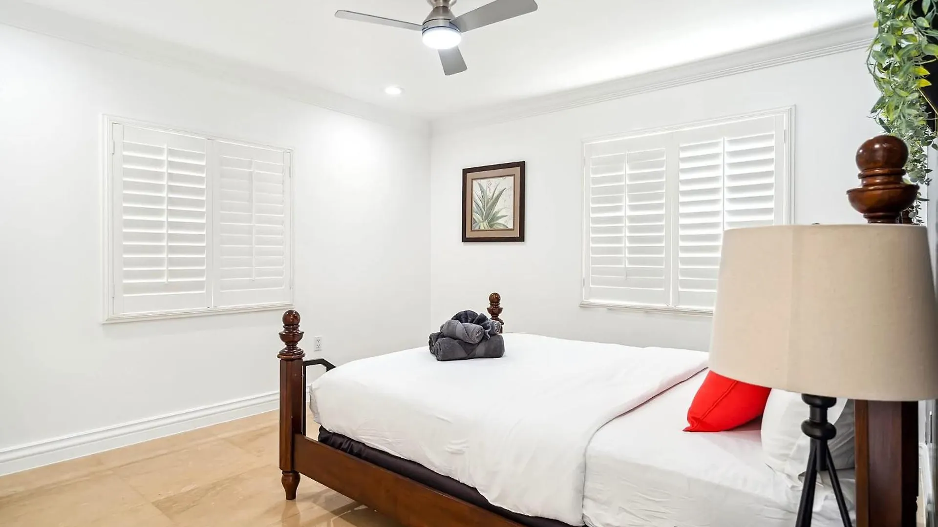 6-bd 3-ba Dreamy Vacation Retreat In Coral Terrace Holiday home *