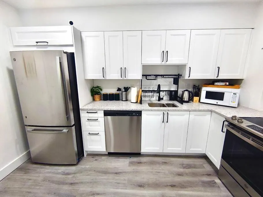 Paradise Gardens 2bdr Unit Near Hardrock Stadium Apartament Miami