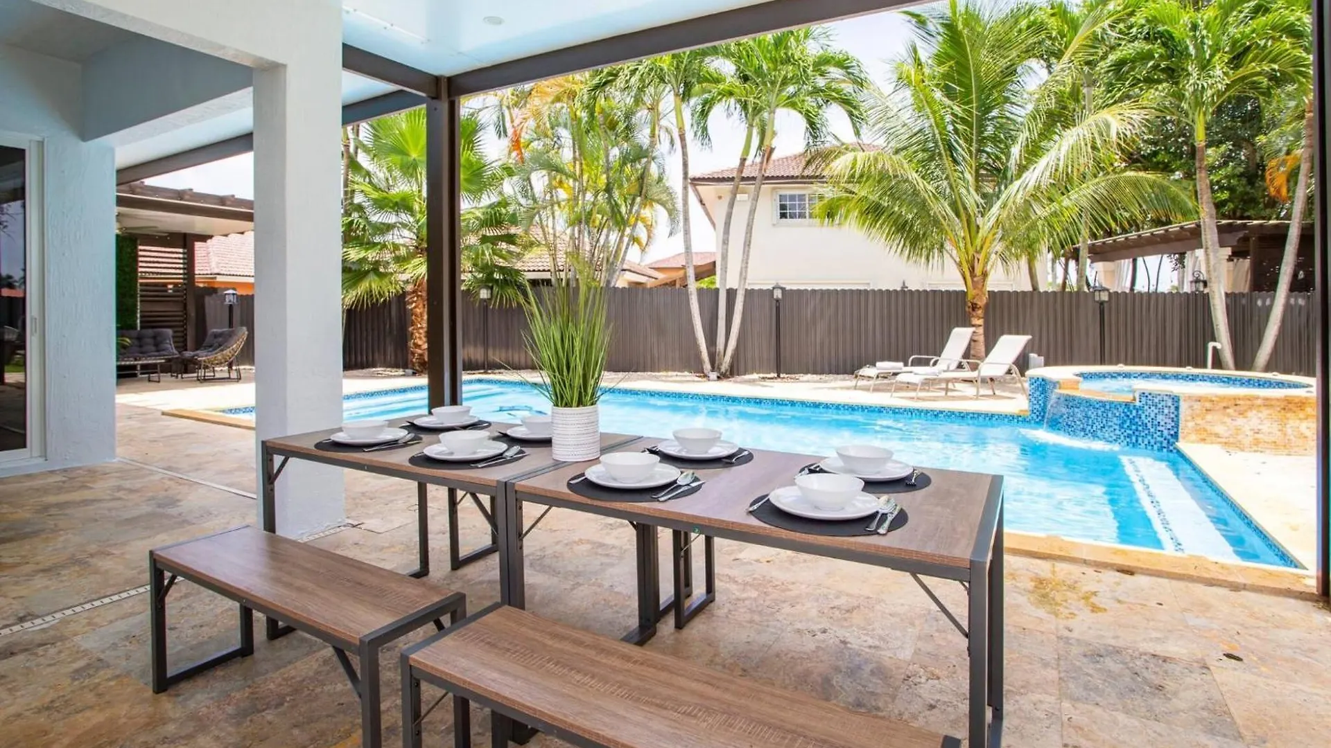 Luxe 5br I Pool Jacuzzi Fire Pit Piano * Miami