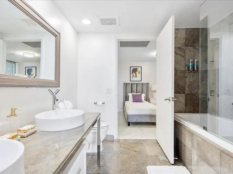 Luxury Waterfront 2 Bdrs At Icon Brickell - W * Miami