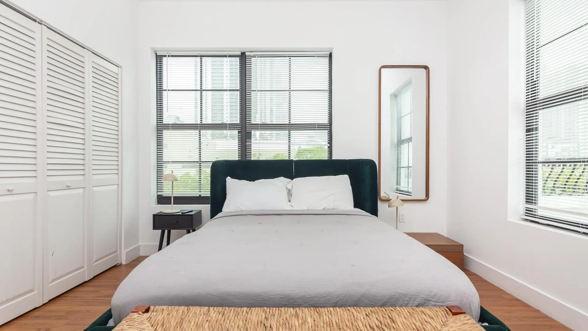 Downtown 2 Bedrooms