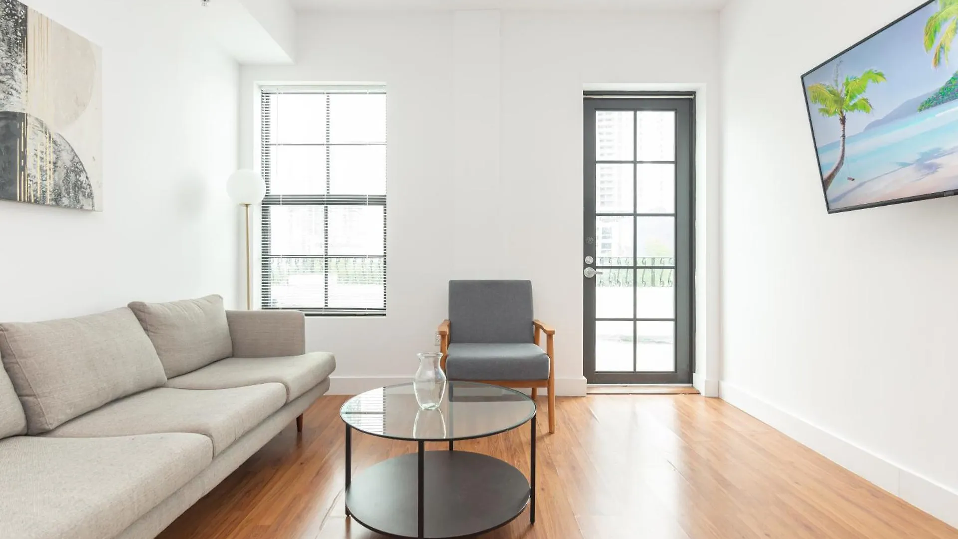 Downtown 2 Bedrooms Miami
