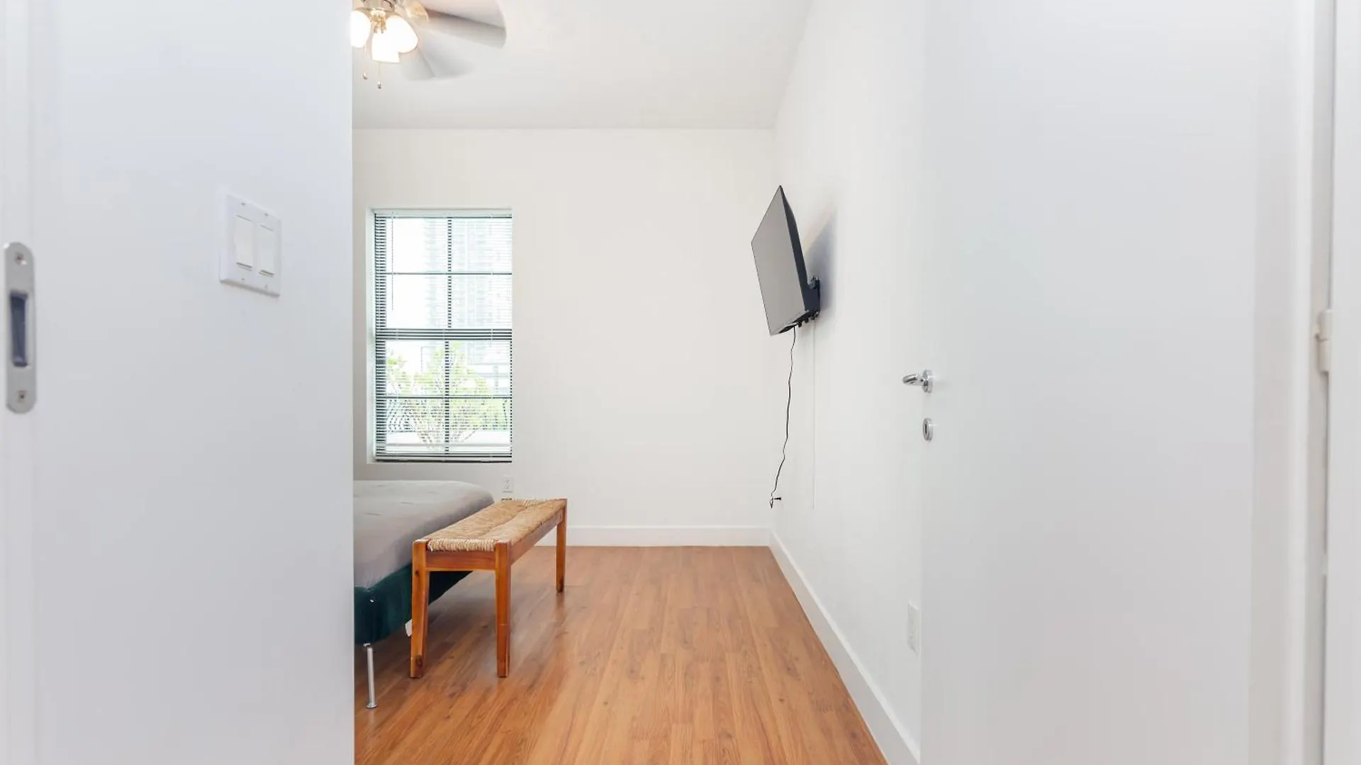 Downtown 2 Bedrooms Apartment